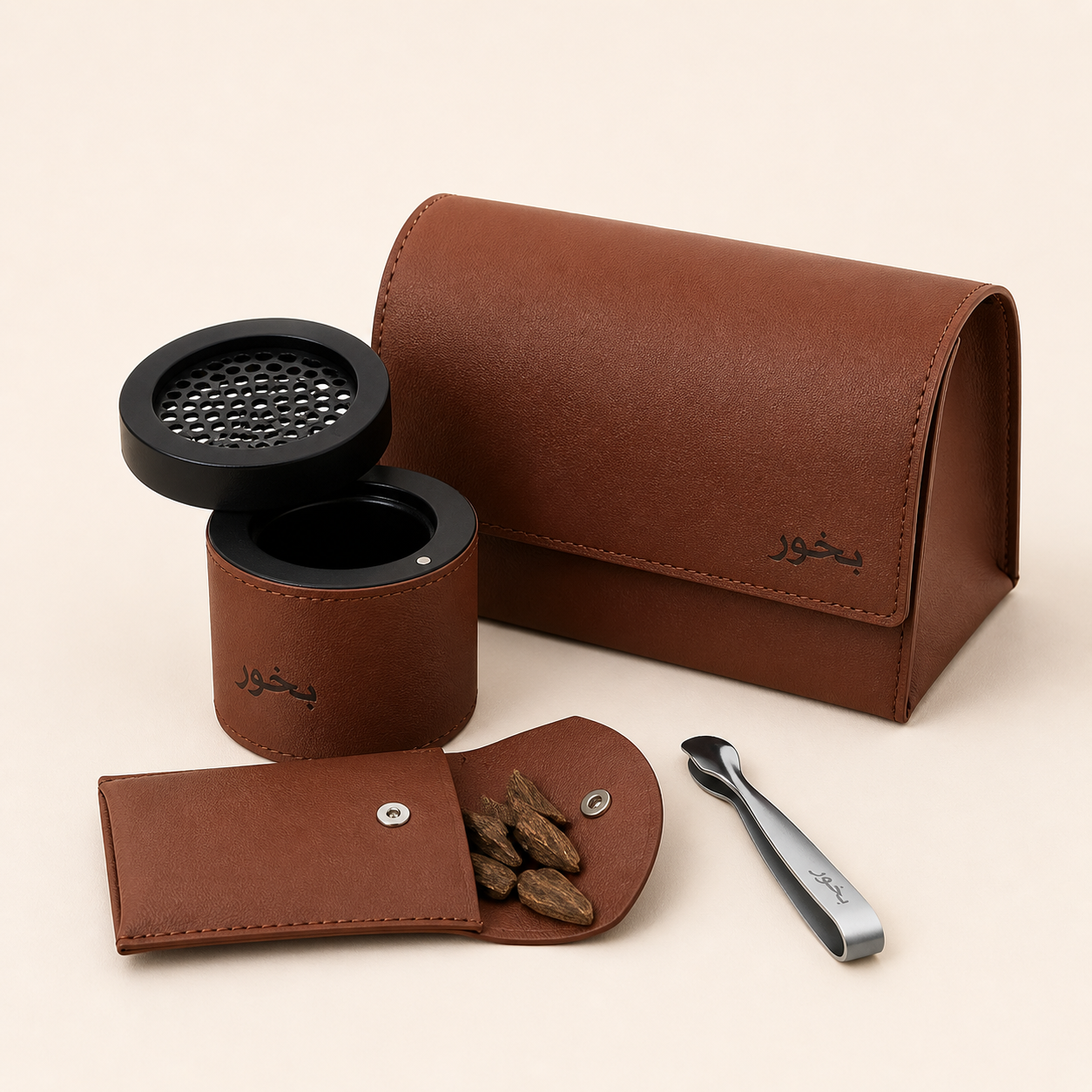 Leather Oud Hospitality Set