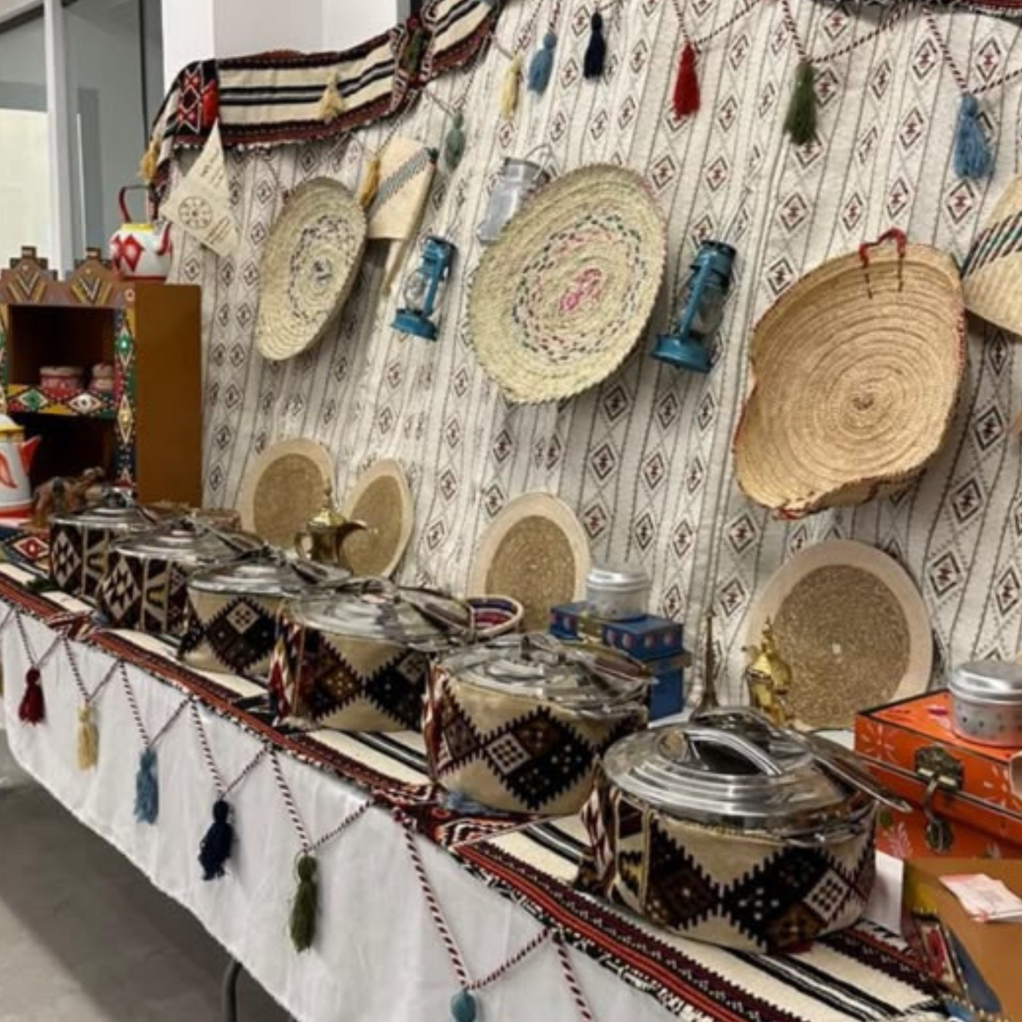 Traditional Buffet – 8 Items